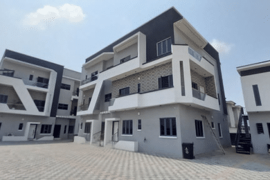 ESSENTIAL CONSTRUCTION SAFETY TIPS: Keeping Your Site Secure